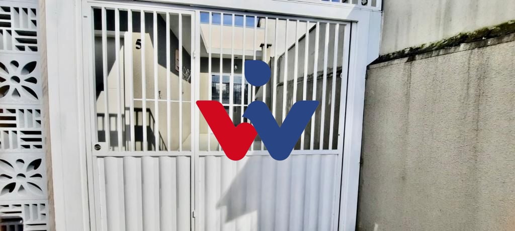 Casa com 3 dormitórios à venda, 61 m  por R  430.000,00 - Caju...