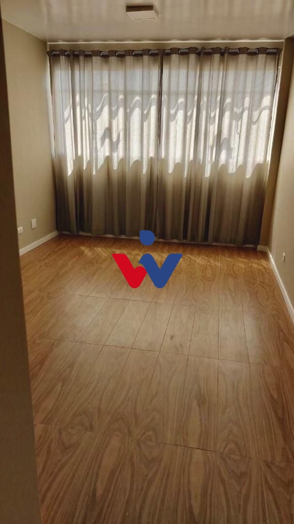 Sala à venda, 30 m  por R  129.900,00 - Portão - Curitiba PR
