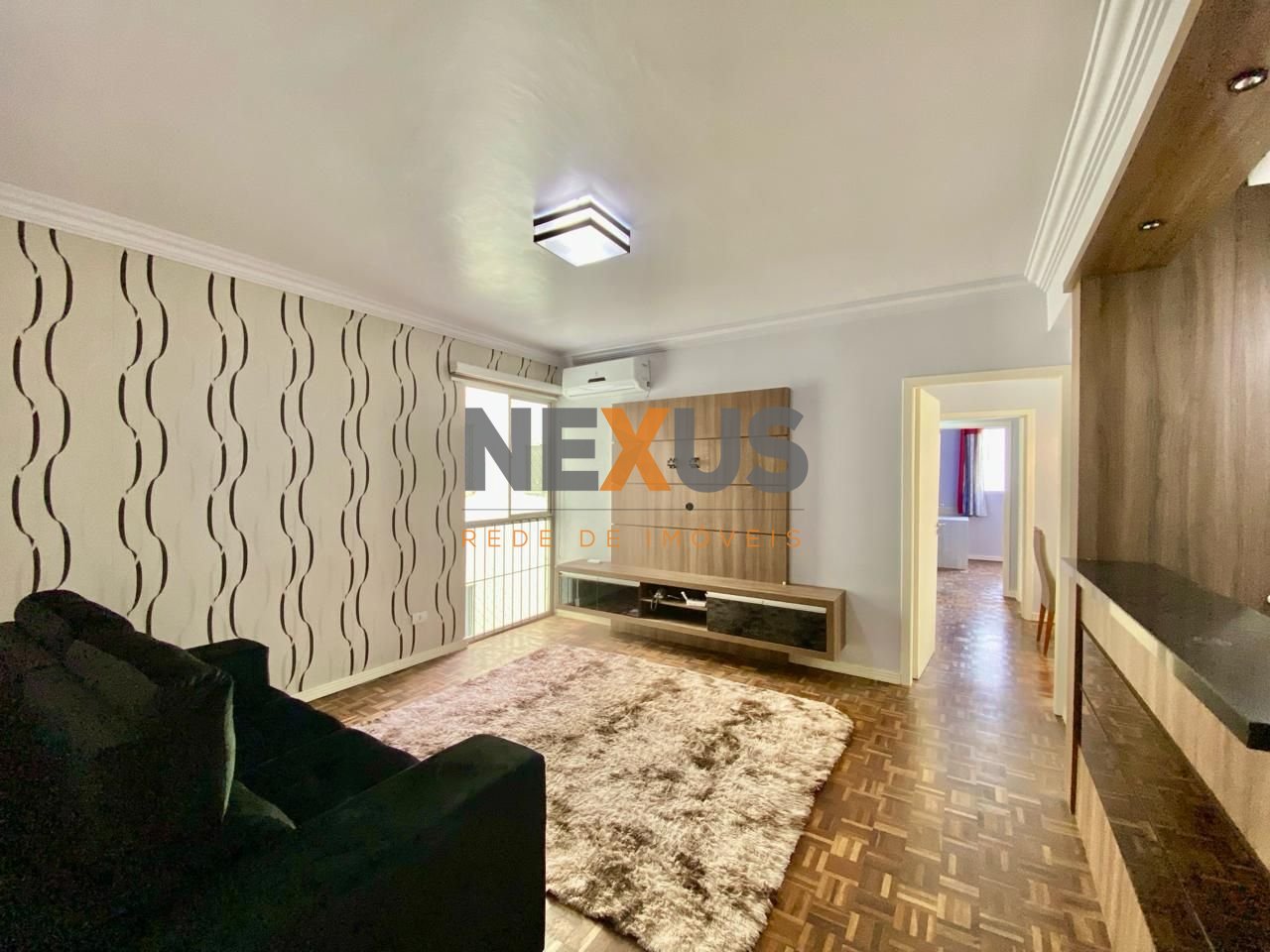 Apartamento semi-mobiliado 3 quartos, Cond com piscina , ao la...