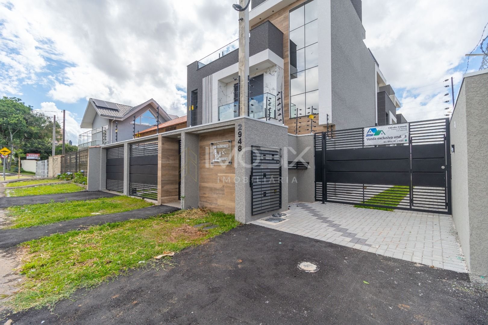 Sobrado com 3 dormitórios à venda, 180 m  por R  1.000.000,00 ...