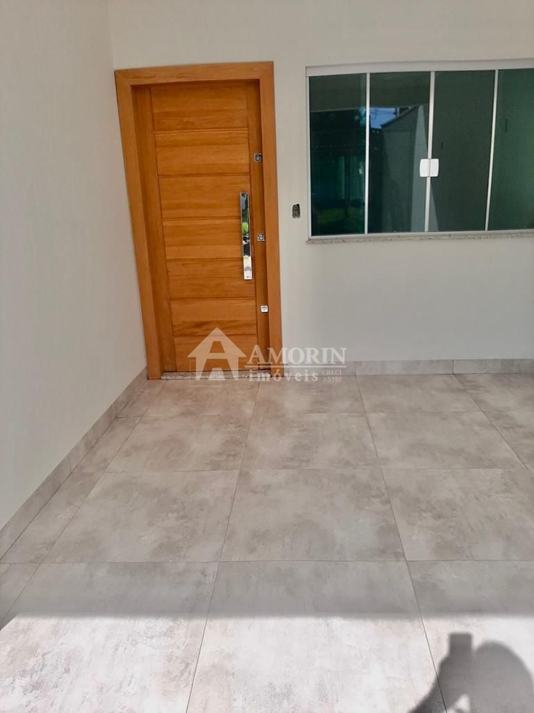 Casa com 3 dormitórios à venda, 105 m  por R  430.000,00 - Jar...