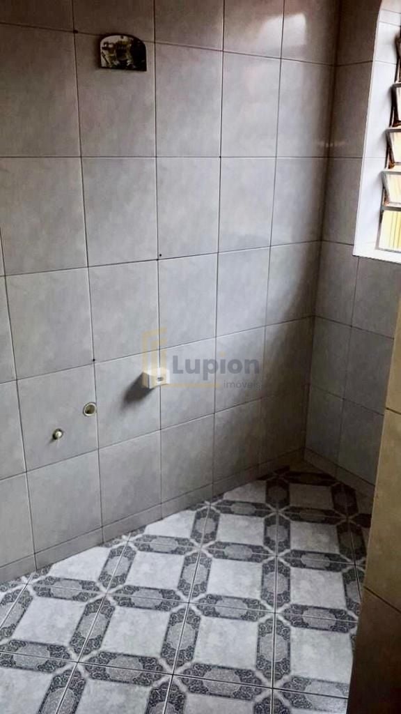 Casa com 5 dormitórios à venda, 350 m  por R  1.400.000,00 - M...
