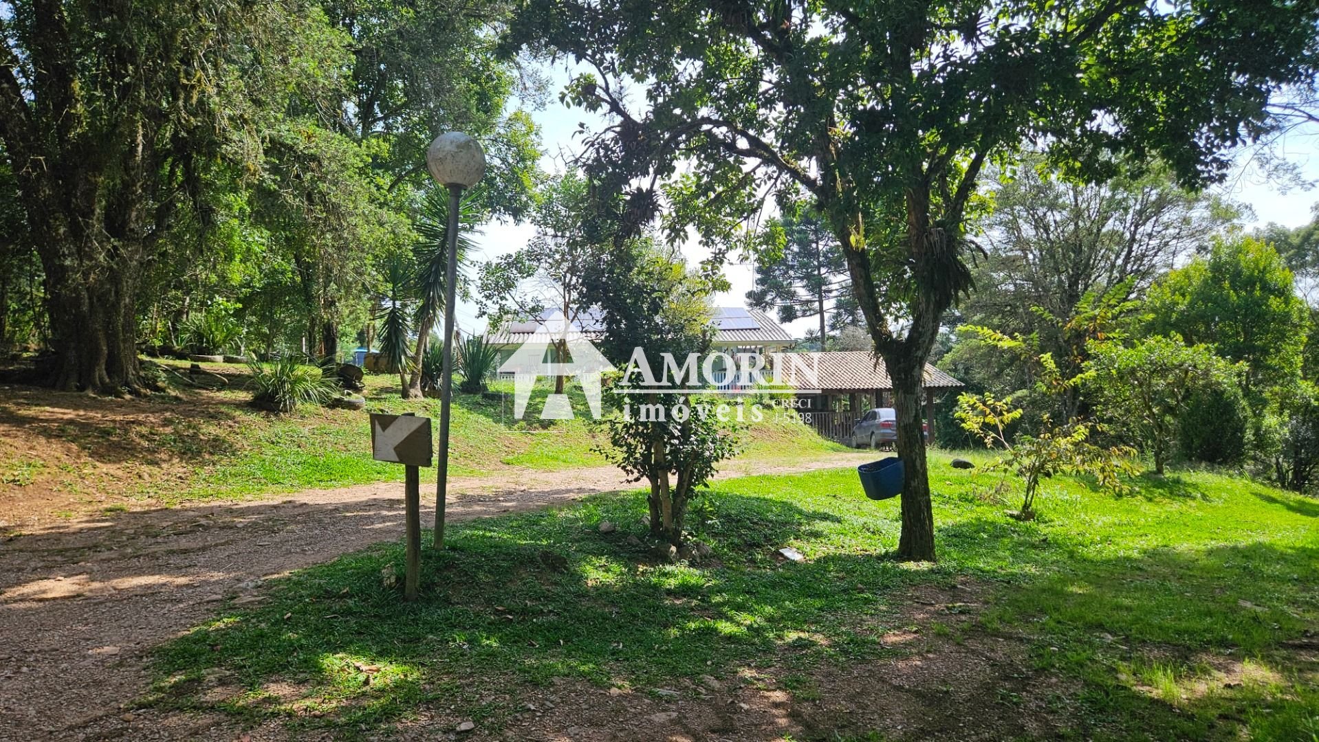 Chácara com 3 dormitórios à venda, 22454 m  por R  1.100.000,0...