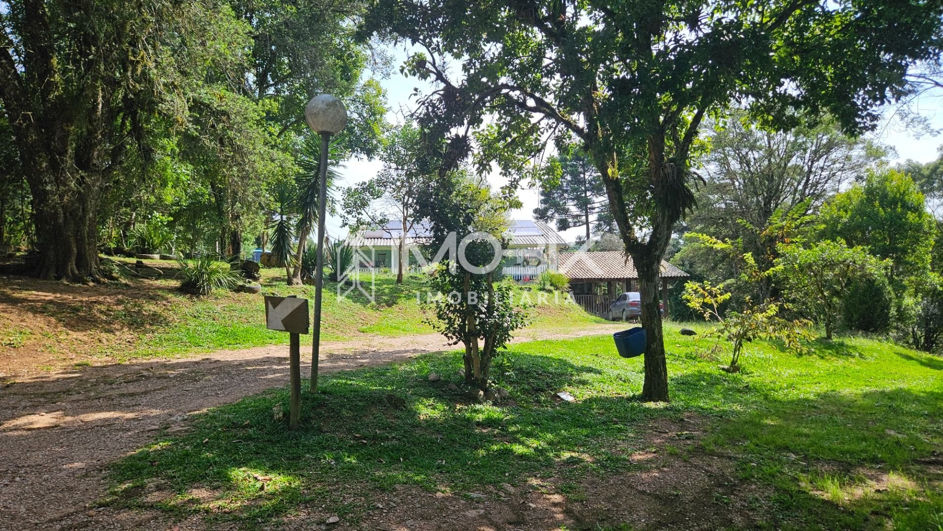 Chácara com 3 dormitórios à venda, 22454 m  por R  1.100.000,0...