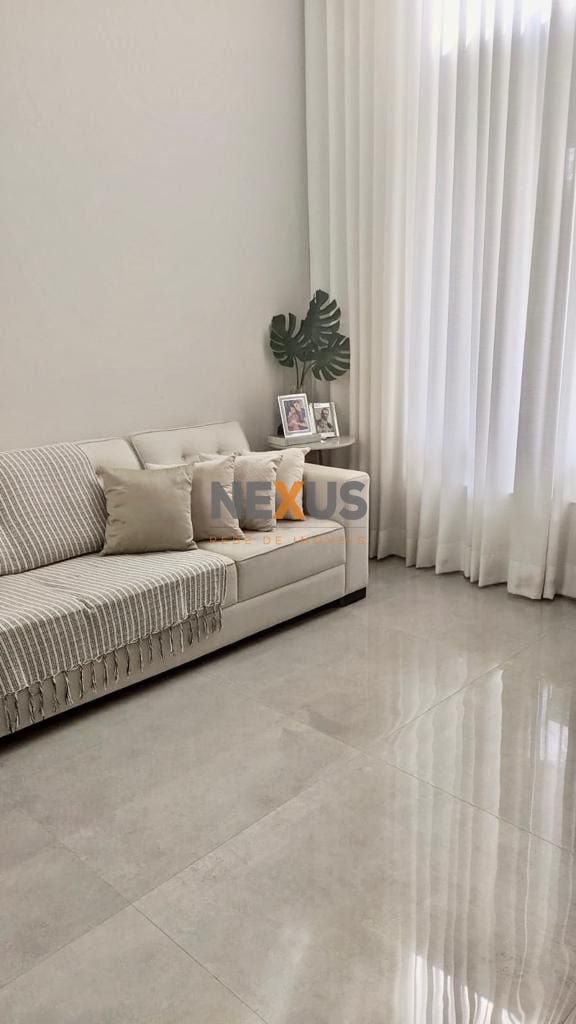Casa com 3 dormitórios à venda, 112 m  por R  680.000,00 - Jd ...