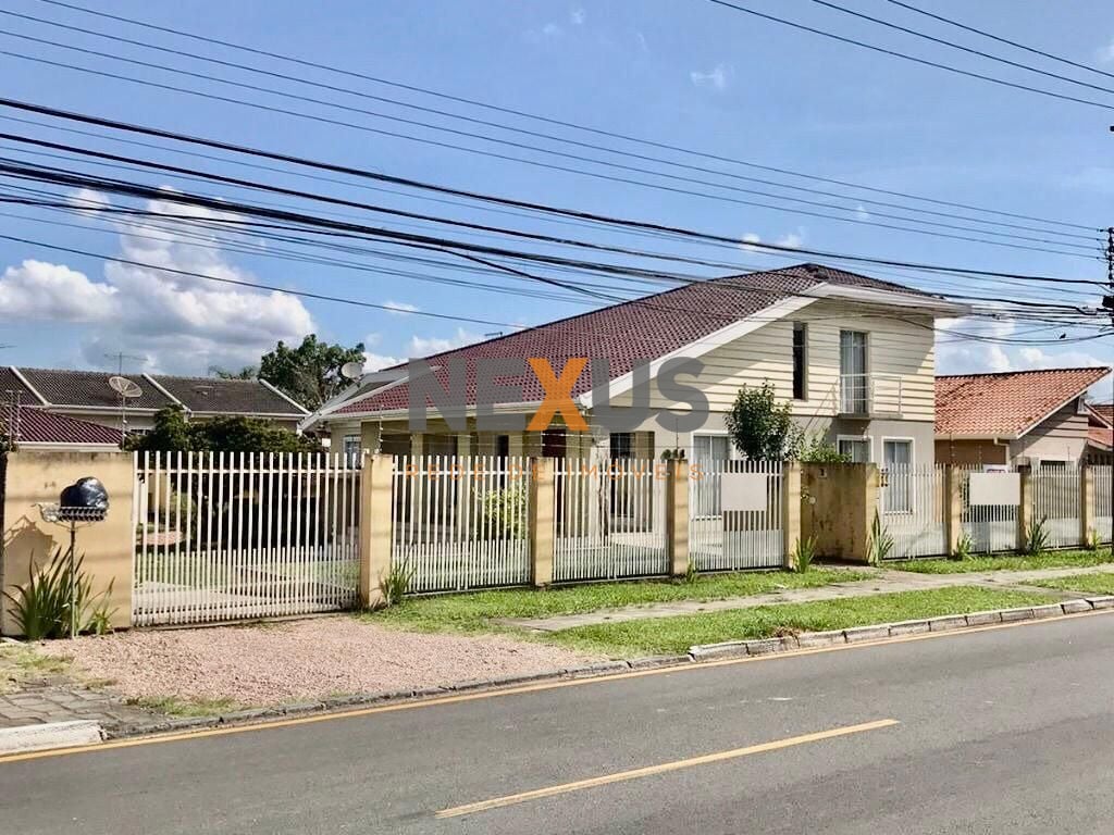 Casa com 4 dormitórios à venda, 403 m  em terreno de 1040m por...