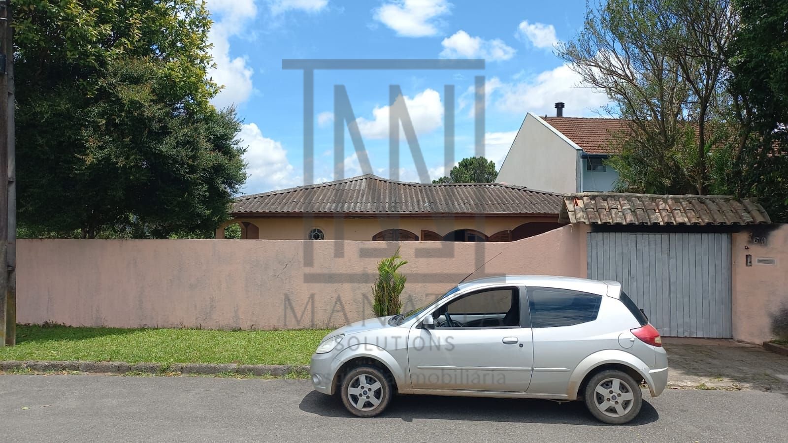 Casa com 5 dormitórios à venda, 350 m  por R  1.400.000,00 - M...
