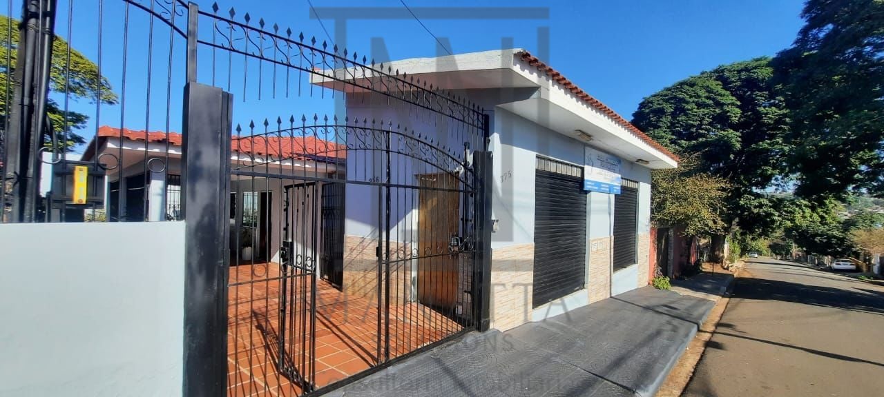 Casa com 2 dormitórios à venda, 170 m² por R$ 440.000,00 - Con...