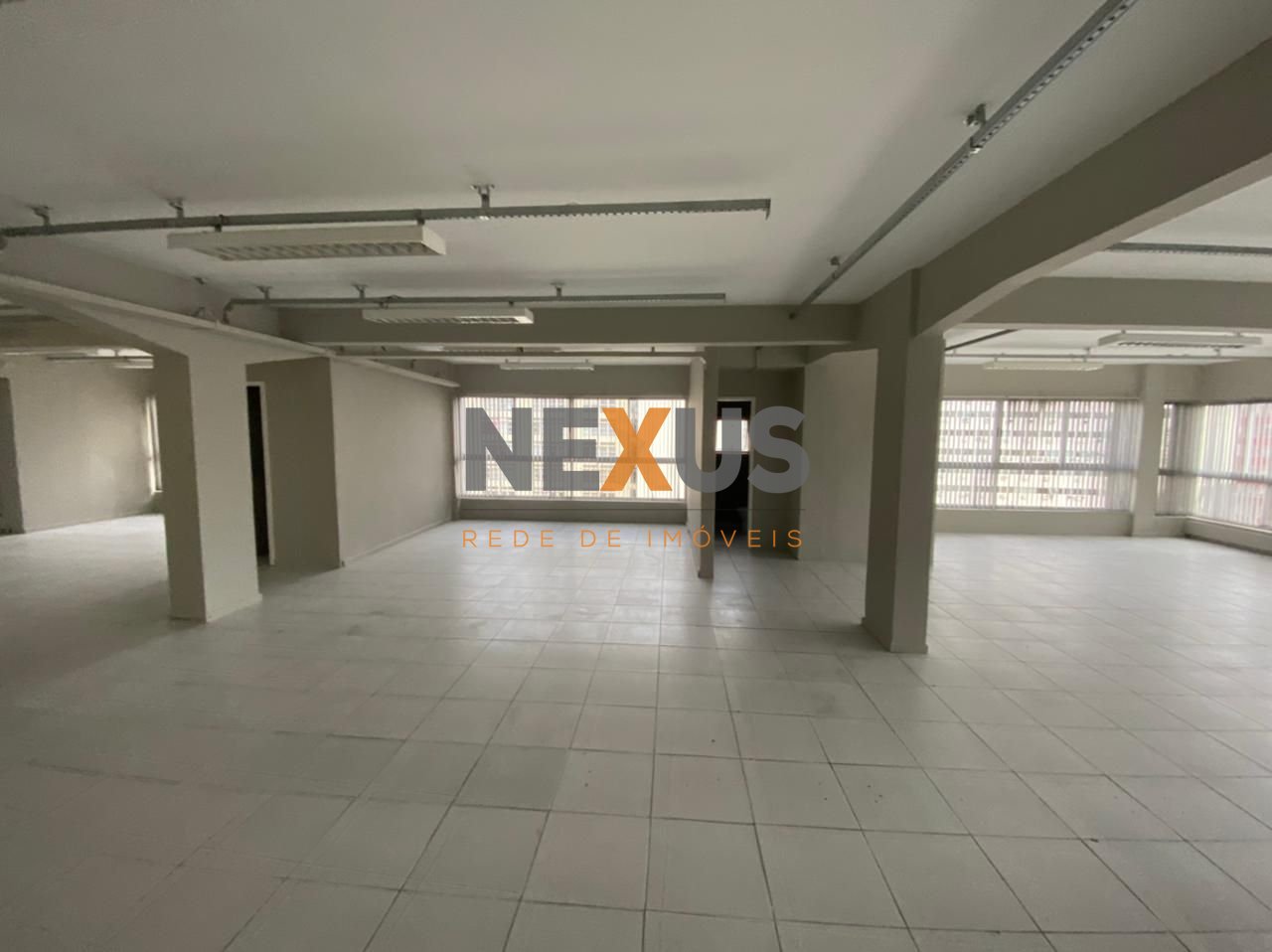 Andar Corporativo à venda, 488 m  por R  2.700.000,00 - Centro...