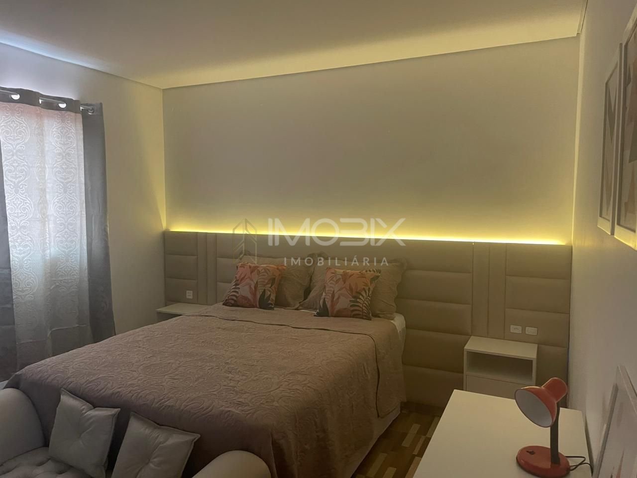Apartamento com 8 dormitórios à venda, 500 m  por R  2.000.000...