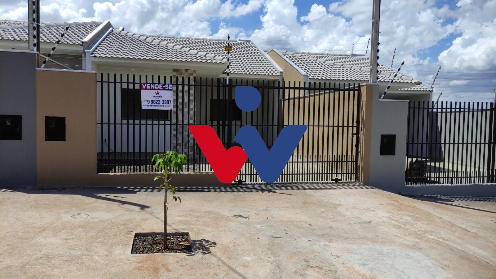 Casa com 3 dormitórios à venda, 68 m² por R$ 230.000,00 - Parq...