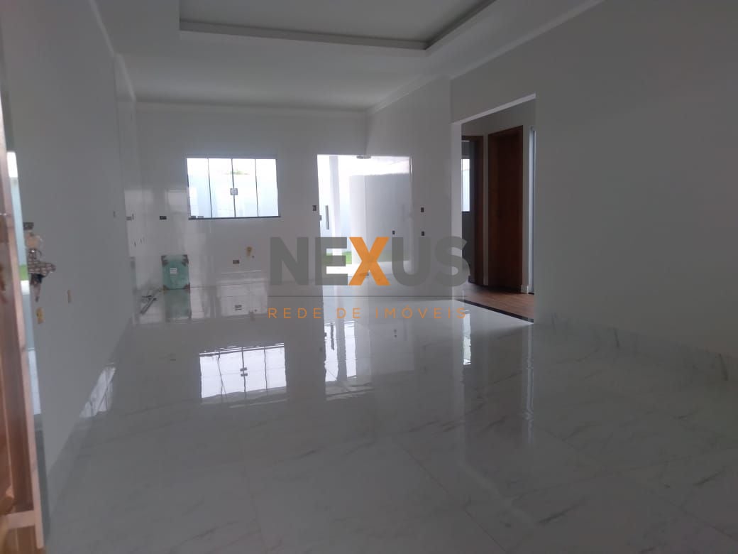 Casa com 4 dormitórios à venda,200.00 m , MARINGA - PR