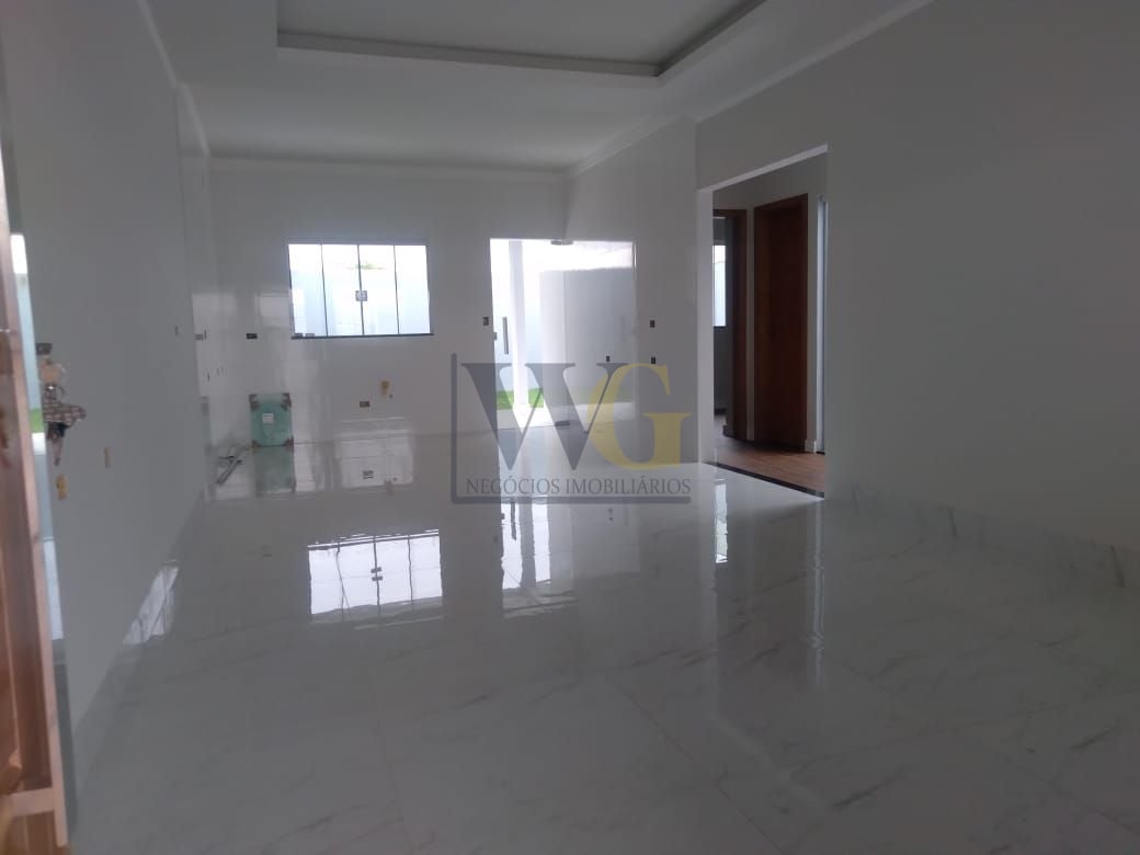 Casa com 4 dormitórios à venda,200.00 m , MARINGA - PR