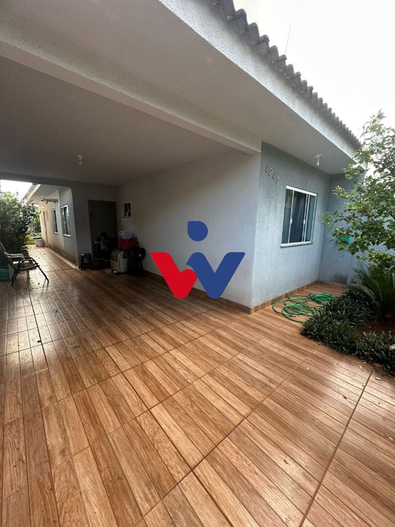 Casa com 2 dormitórios à venda, 81 m² por R$ 260.000,00 - Cham...