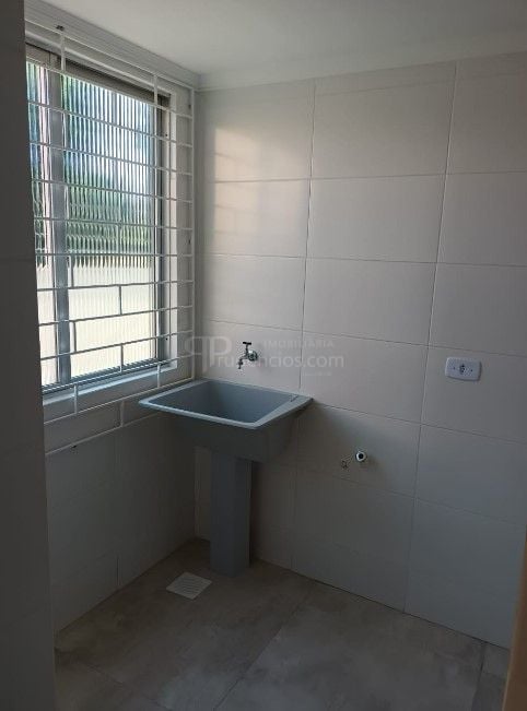 Apartamento 3 Dormitórios com Suíte e Sacada no Bairro Guaíra ...