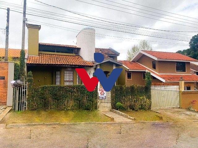 Casa com 5 dormitórios à venda, 450 m  por R  1.600.000,00 - A...