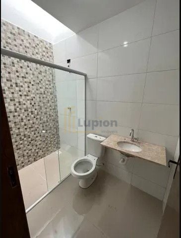 Sobrado com 3 dormitórios à venda, 132 m  por R  390.000,00 - ...