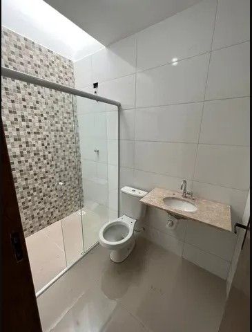 Lindo Sobrado 3 Quartos à Venda no Condomínio Tropical II  Faz...