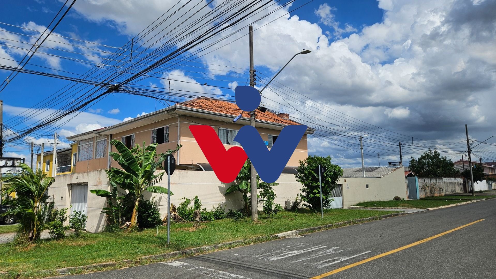 Sobrado com 6 dormitórios à venda, 340 m  , Residência, sala c...