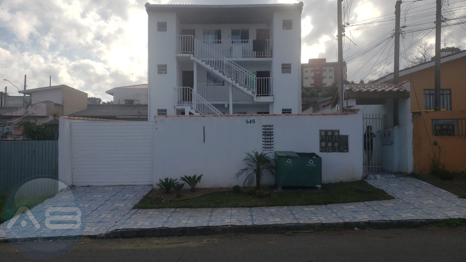 Apartamento com 8 dormitórios à venda, 500 m  por R  2.000.000...