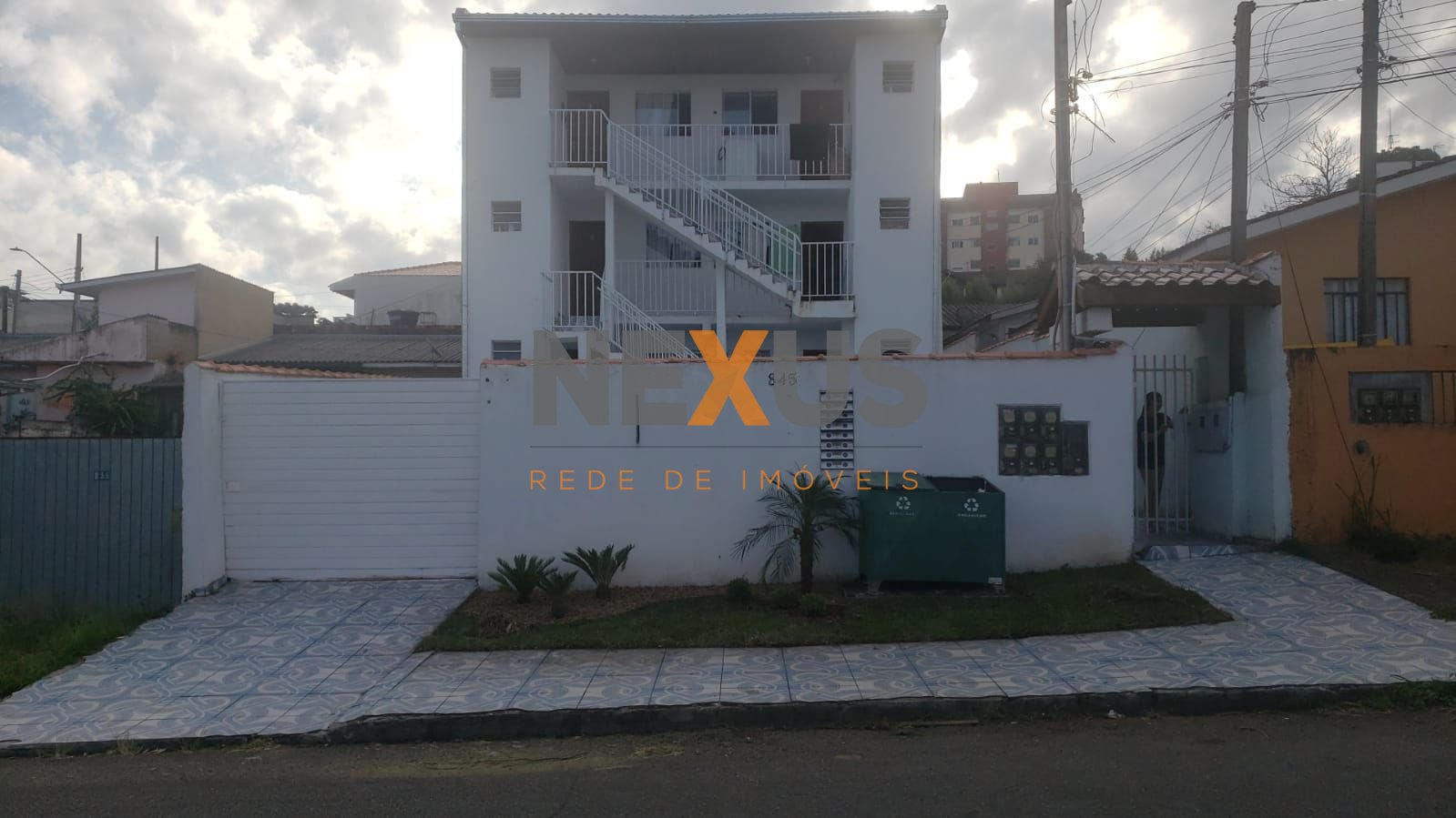Apartamento com 8 dormitórios à venda, 500 m  por R  2.000.000...