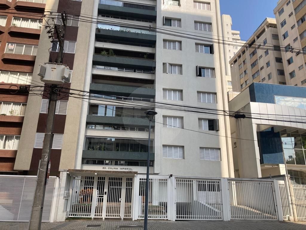 Apto a venda no bairro no Agua Verde por R  1.100.000