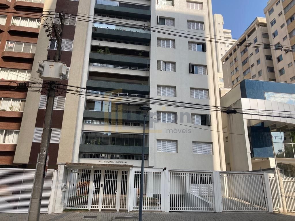 Apto a venda no bairro no Agua Verde por R  1.100.000