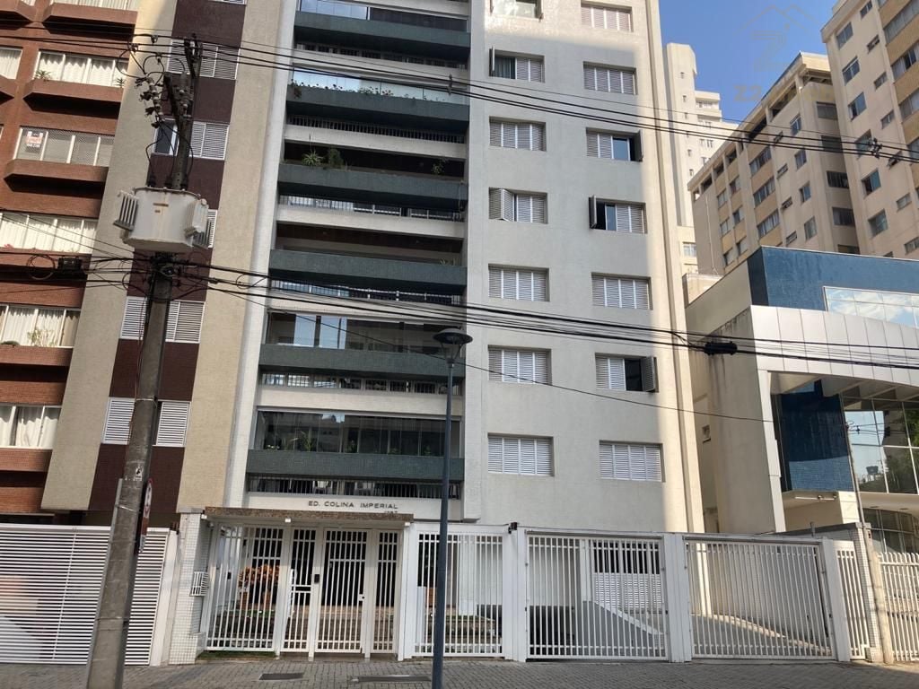 Apto a venda no bairro no Agua Verde por R  1.100.000