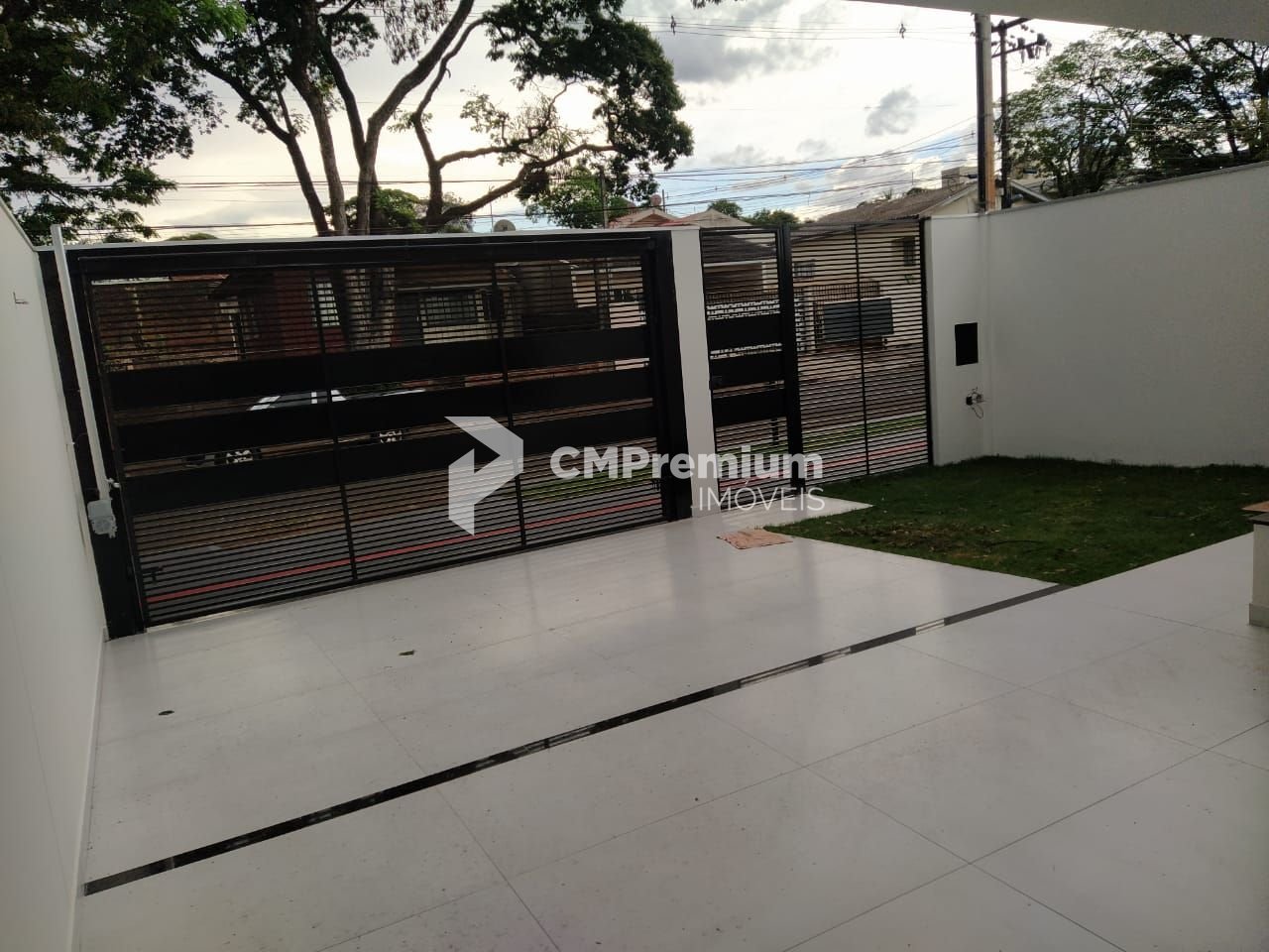 Casa com 3 dormitórios à venda, 145 m² por R$ 780.000,00 - Jar...