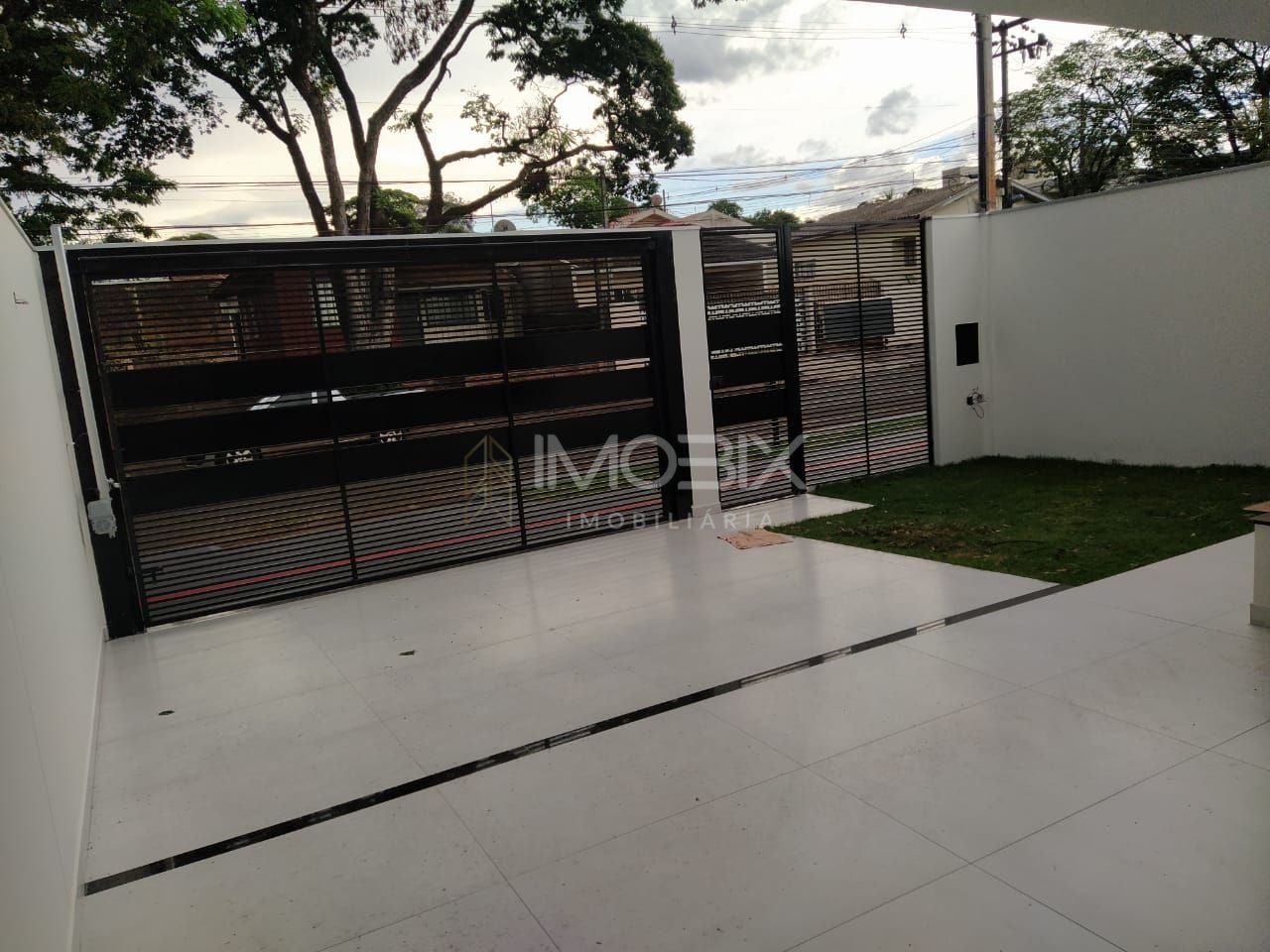 Casa com 3 dormitórios à venda, 145 m² por R$ 780.000,00 - Jar...