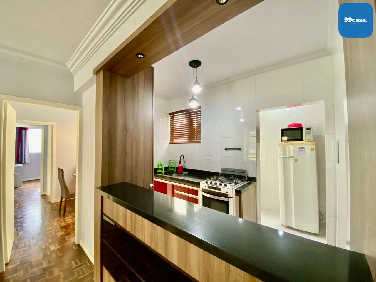 Apartamento semi-mobiliado 3 quartos, Cond com piscina , ao la...