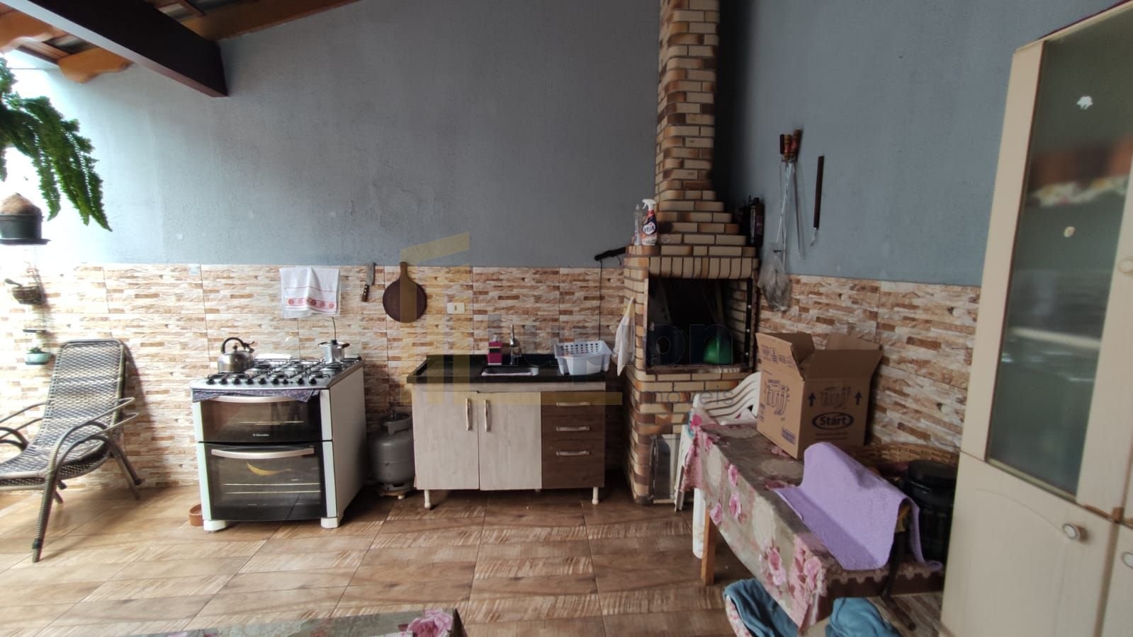 Casa com 3 dormitórios à venda, 112 m² por R$ 300.000,00 - Jar...