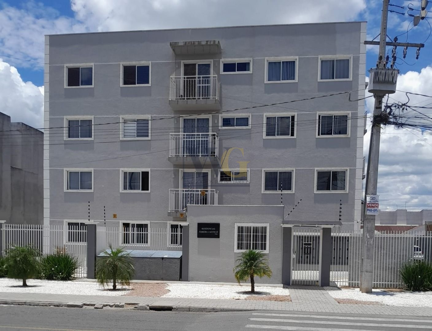 Apartamento com 2 dormitórios à venda, 54 m  por R  260.000,00...