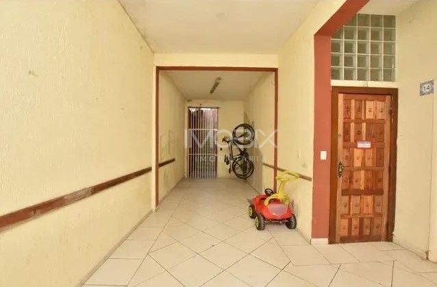 Prédio com 30 ktinets à venda, 1100 m  por R  2.350.000 - Rebo...