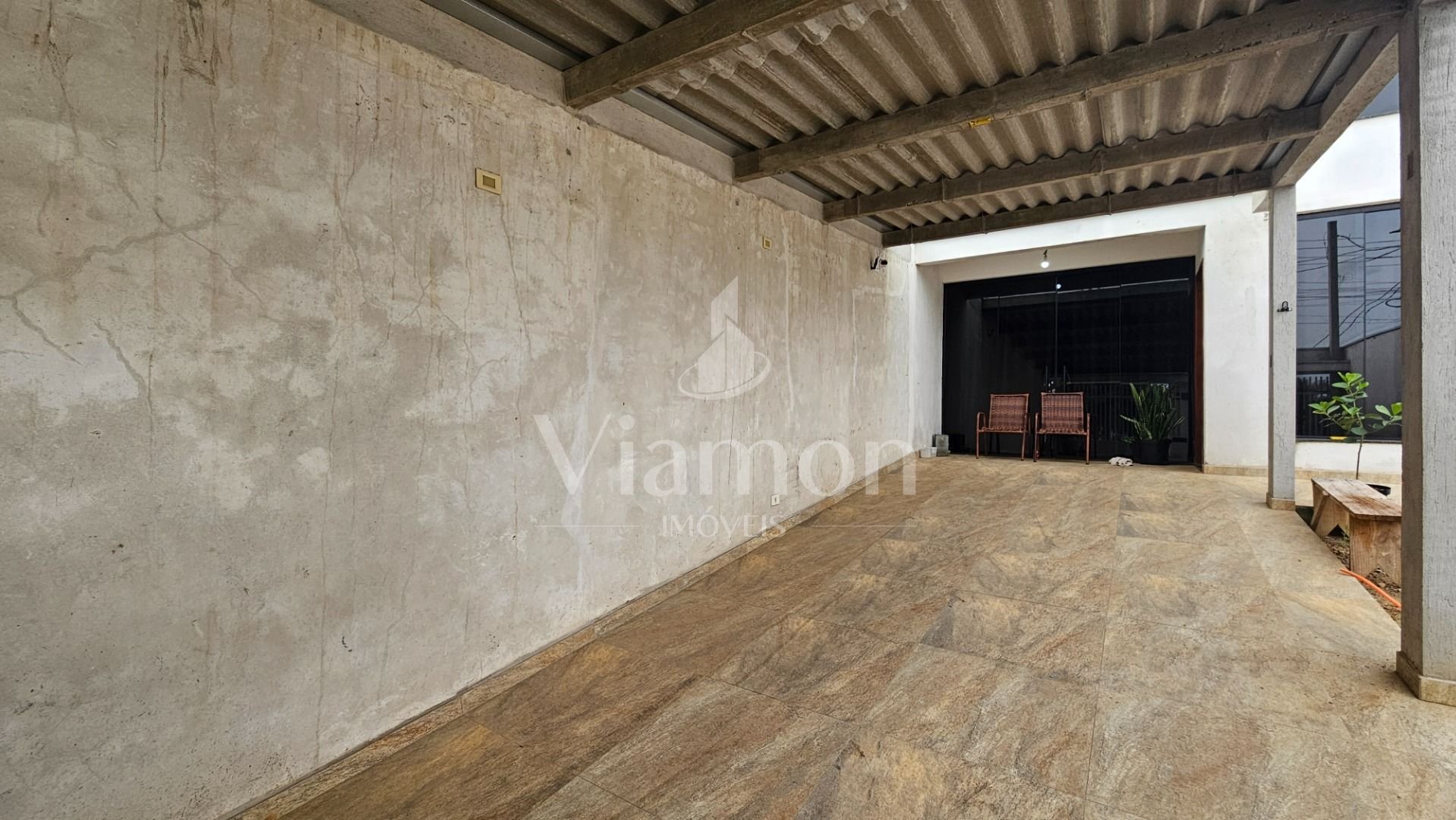 Sobrado com 4 dormitórios, sendo 01 suíte à venda, 350 m² por ...
