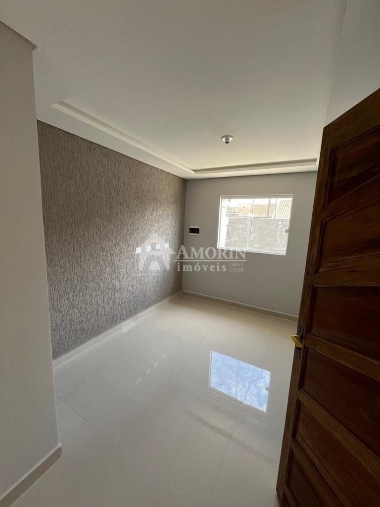 Sobrado com 3 dormitórios à venda, 74 m  por R  355.000,00 - T...