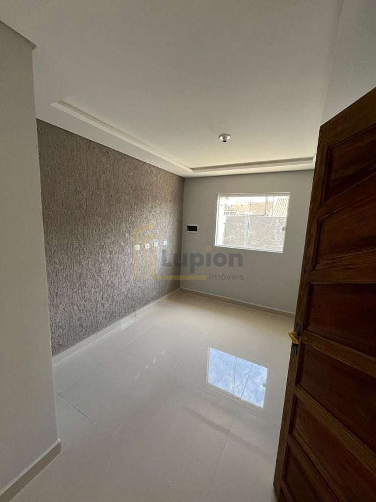 Sobrado com 3 dormitórios à venda, 74 m  por R  355.000,00 - T...