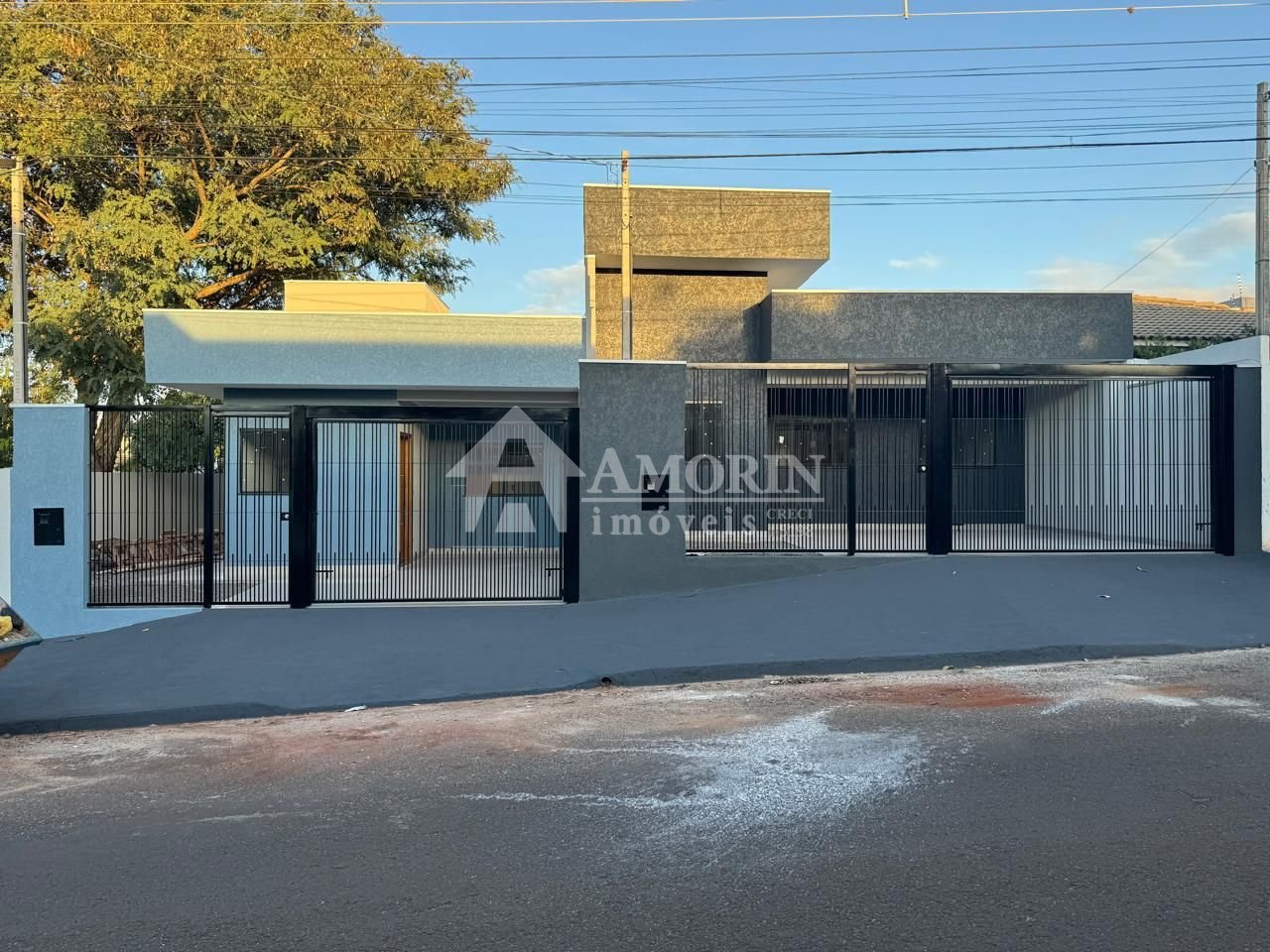 Casa com 2 dormitórios à venda, 125 m² por R$ 275.000,00 - Jar...