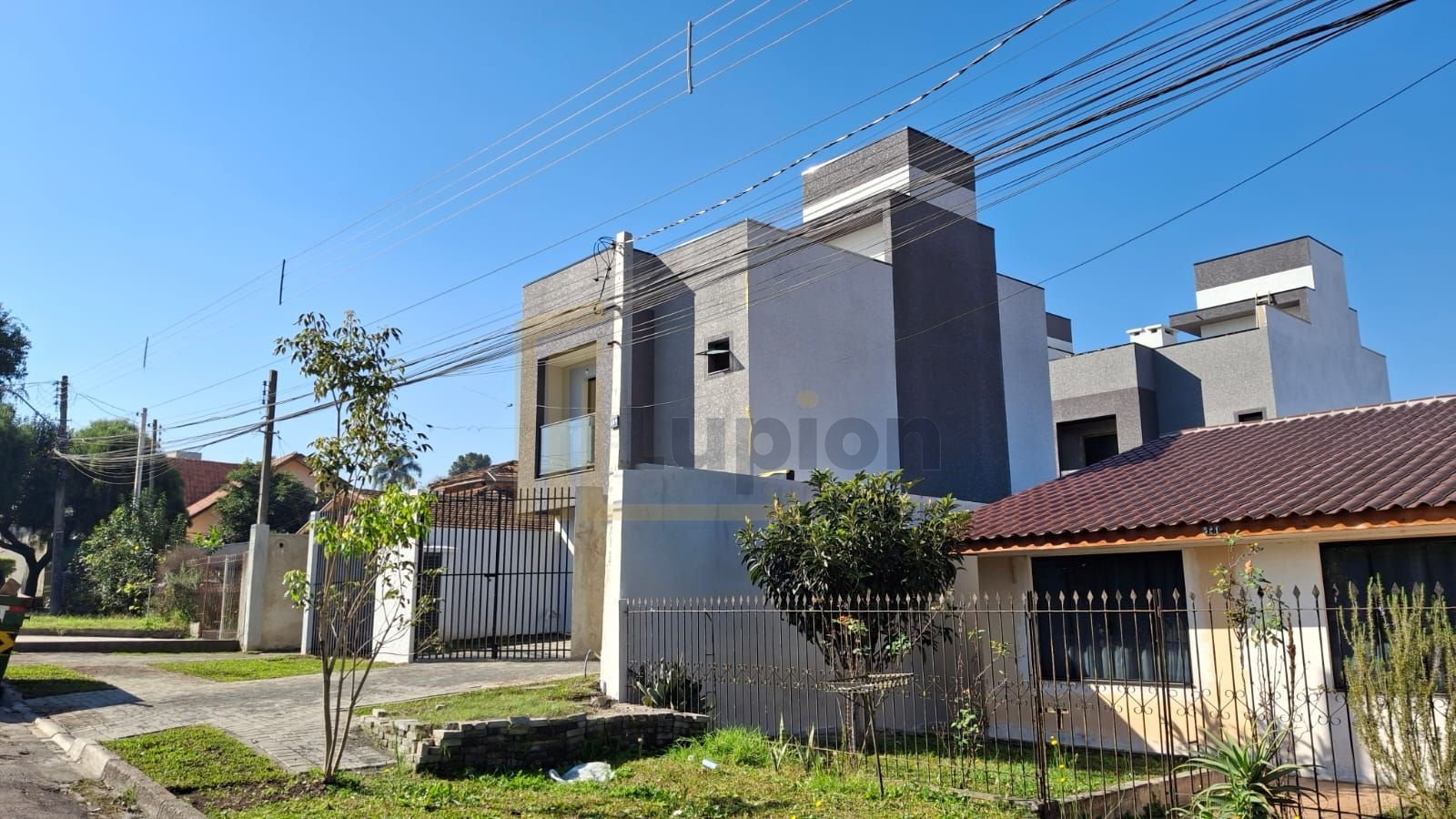 Sobrado com 3 dormitórios à venda, 117 m  por R  619.000,00 - ...