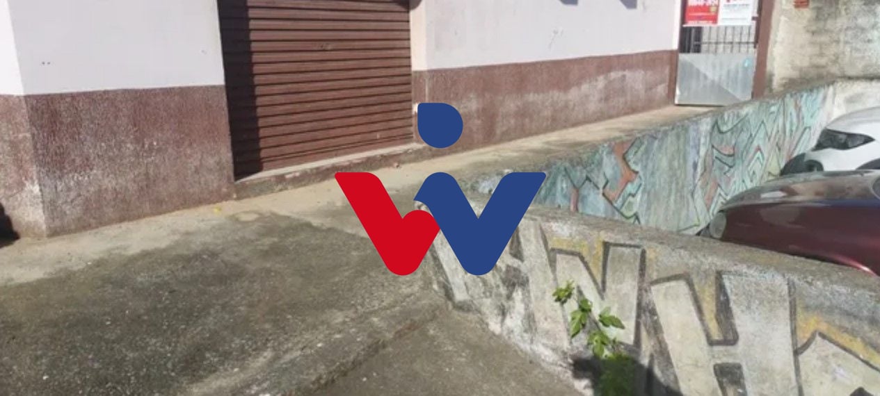 Casa com 3 dormitórios à venda, 346 m  por R  430.000,00 - Tat...