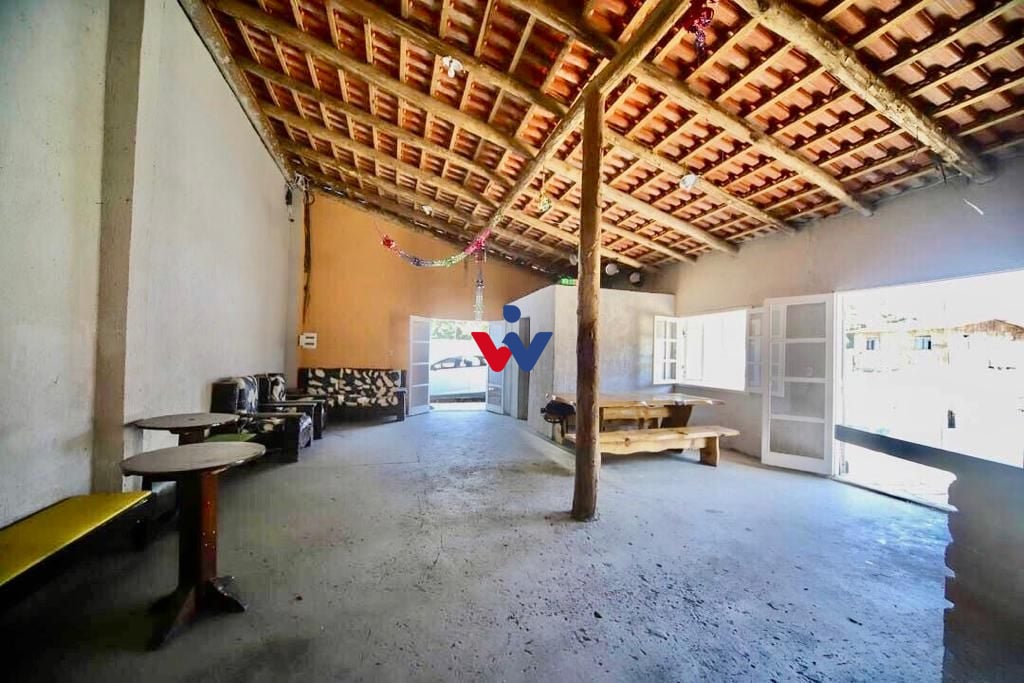 Chácara com 1 dormitório à venda, 2000 m  por R  600.000,00 - ...