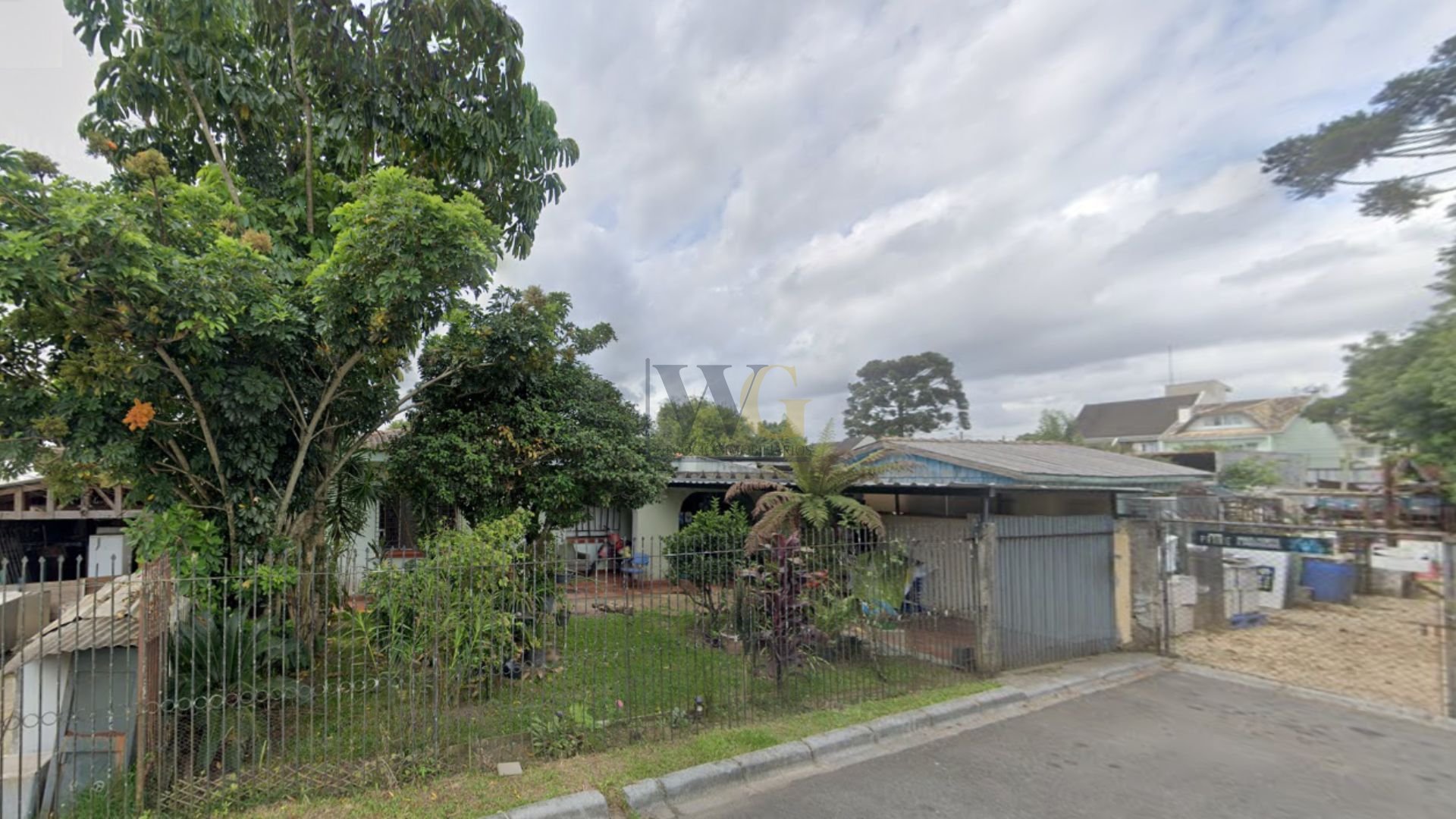 Terreno à venda, 3151 m  por R  8.000.000,00 - Novo Mundo - Cu...