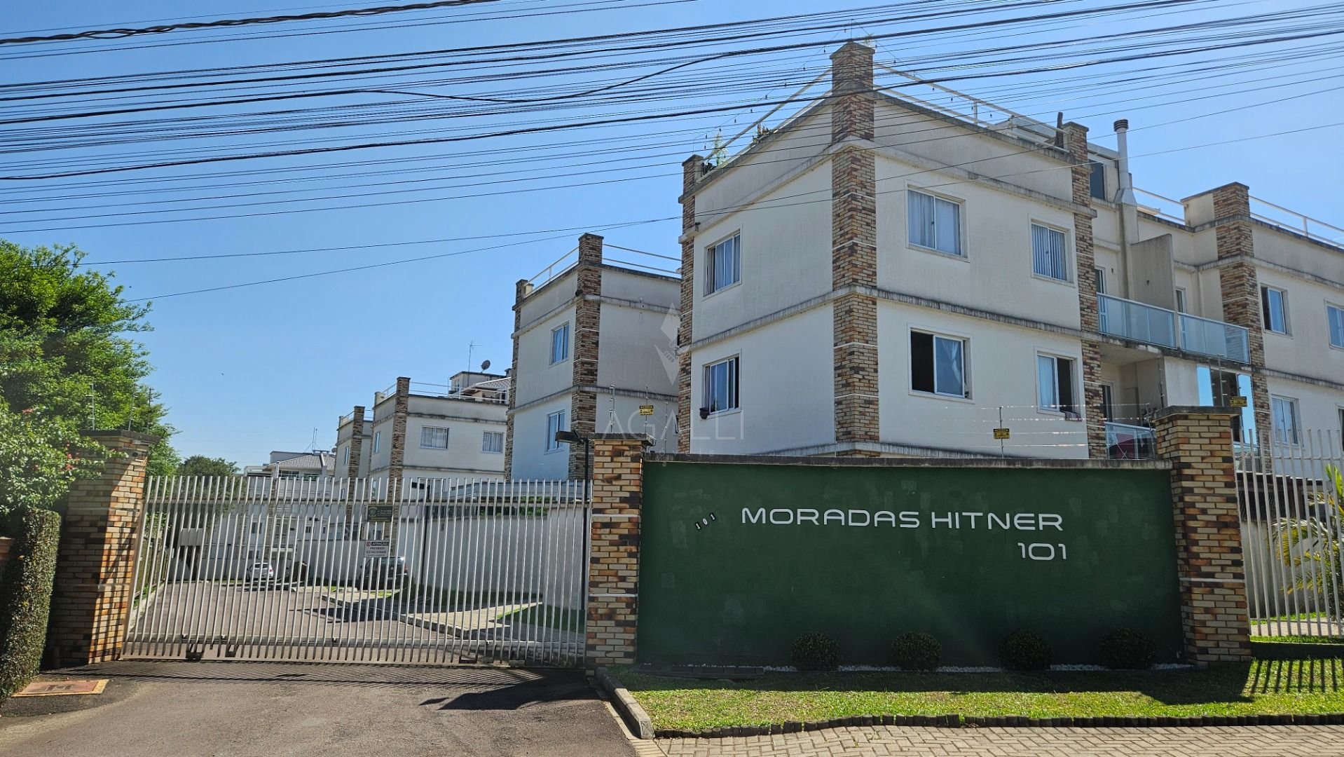 Apartamento com 2 dormitórios à venda, 63 m  por R  374.000,00...