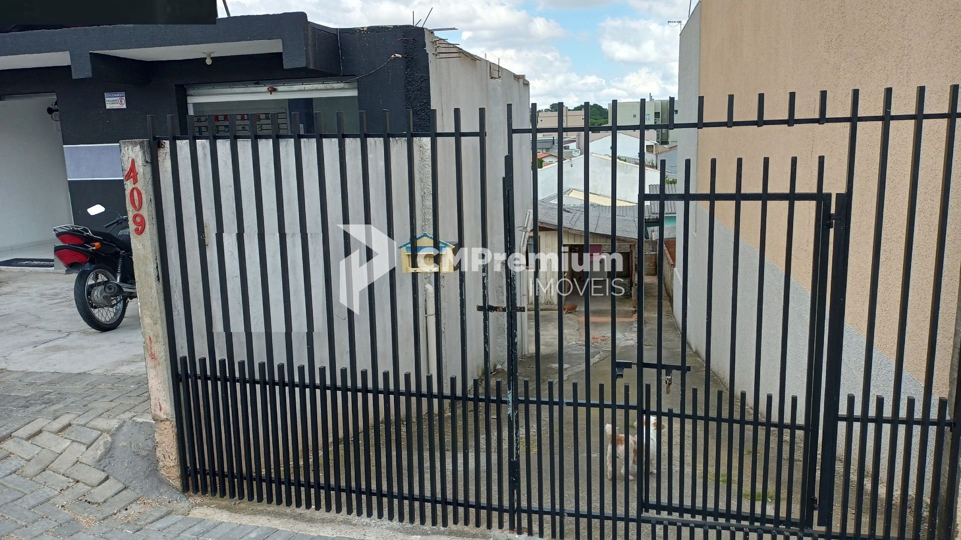 Sobrado com 3 dormitórios à venda, 297 m  por R  940.000,00 - ...