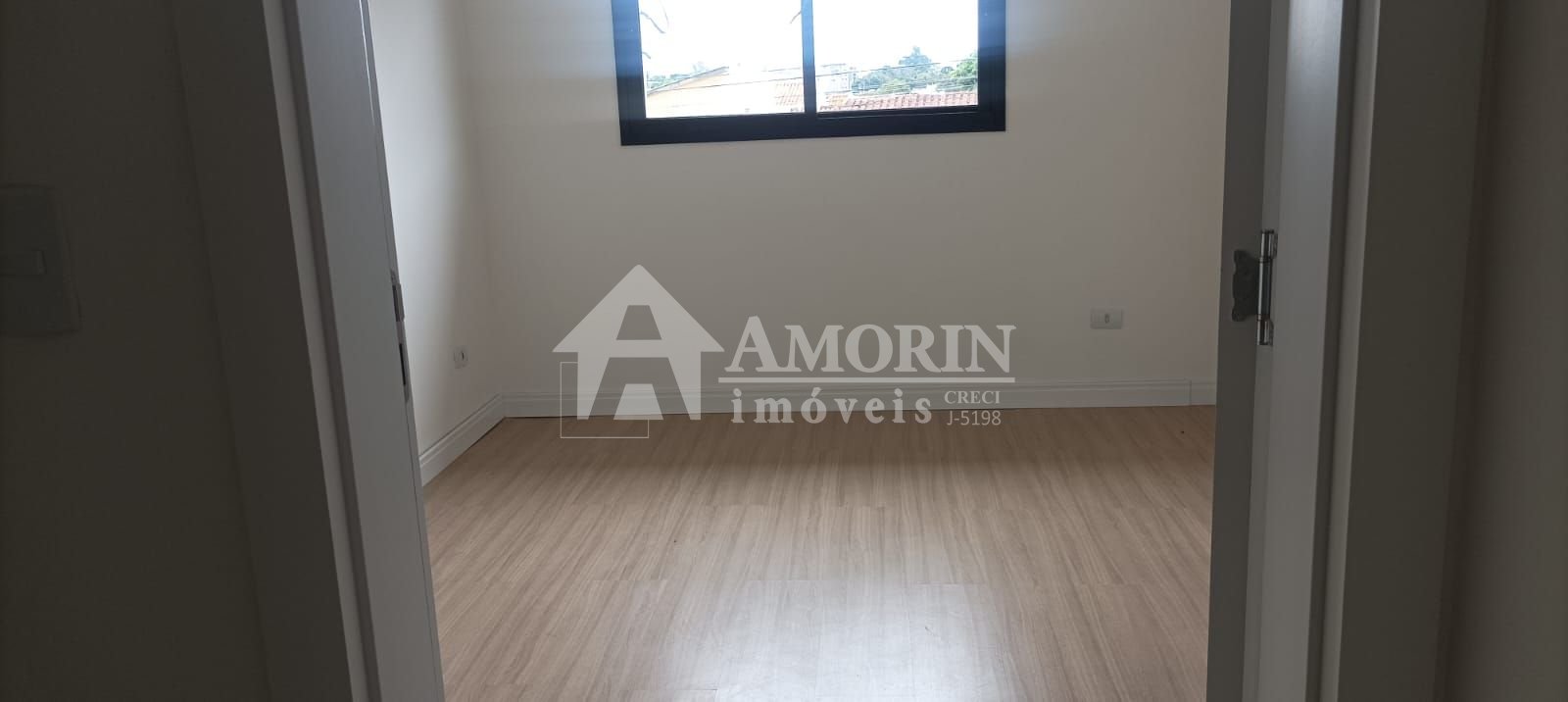 Sobrado com 3 dormitórios à venda, 107 m  por R  620.000,00 - ...