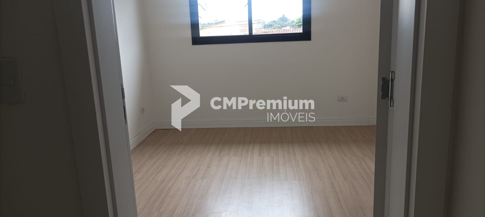 Sobrado com 3 dormitórios à venda, 107 m  por R  620.000,00 - ...
