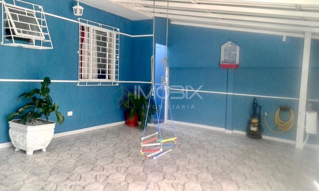 asa com 3 quartos, edícula e espaço gourmet no São Marcos, R  ...