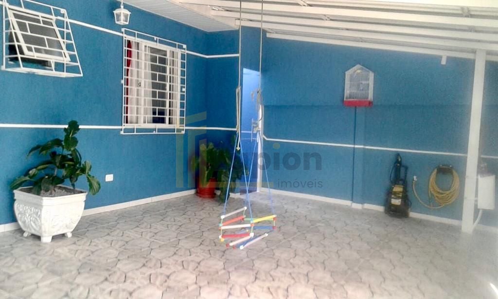 asa com 3 quartos, edícula e espaço gourmet no São Marcos, R  ...