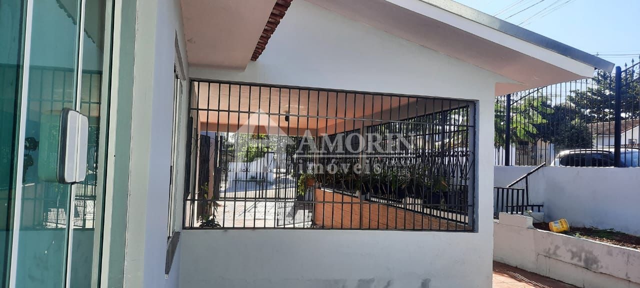 Casa com 2 dormitórios à venda, 170 m² por R$ 440.000,00 - Con...