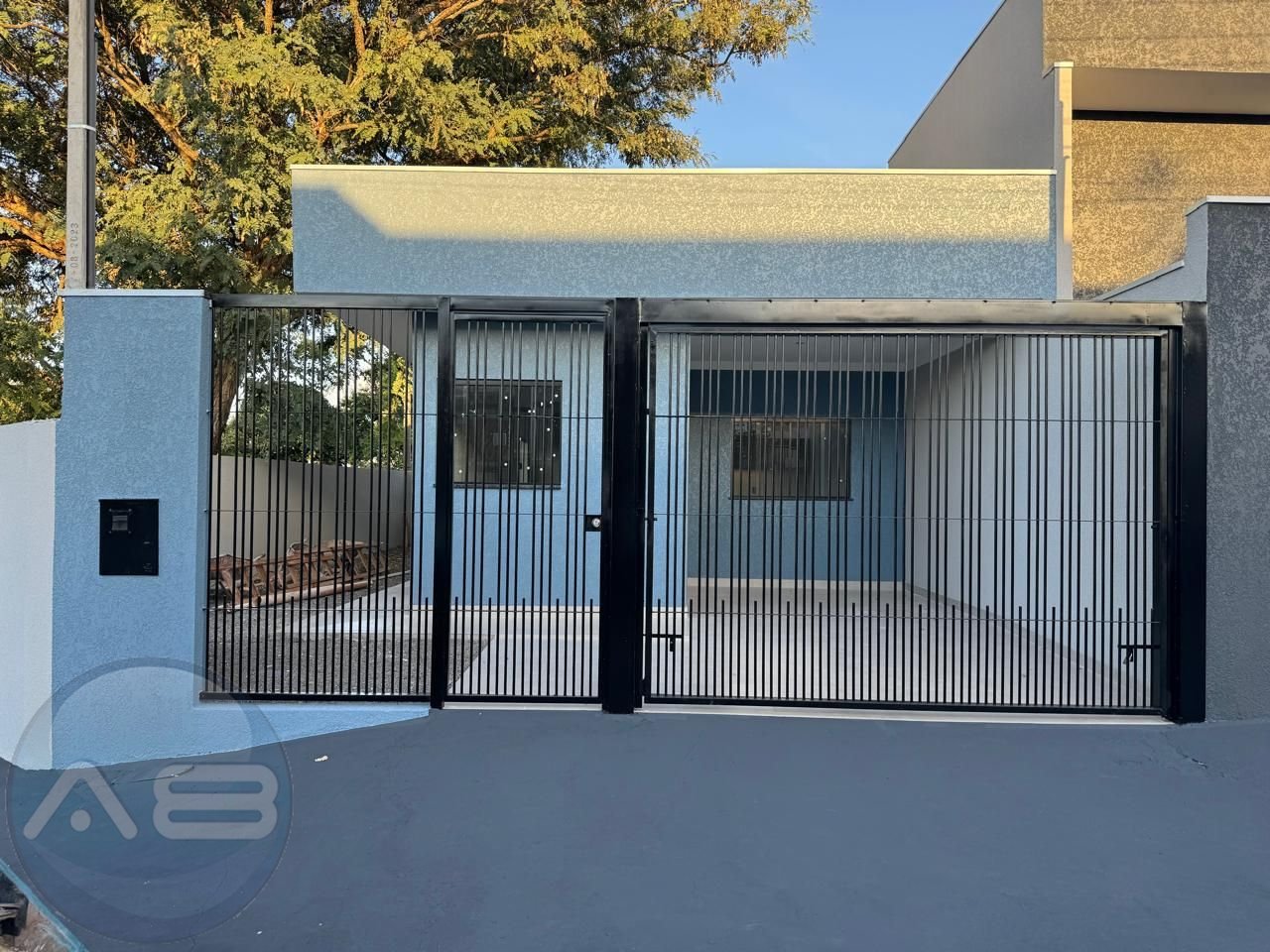 Casa com 2 dormitórios à venda, 125 m² por R$ 275.000,00 - Jar...